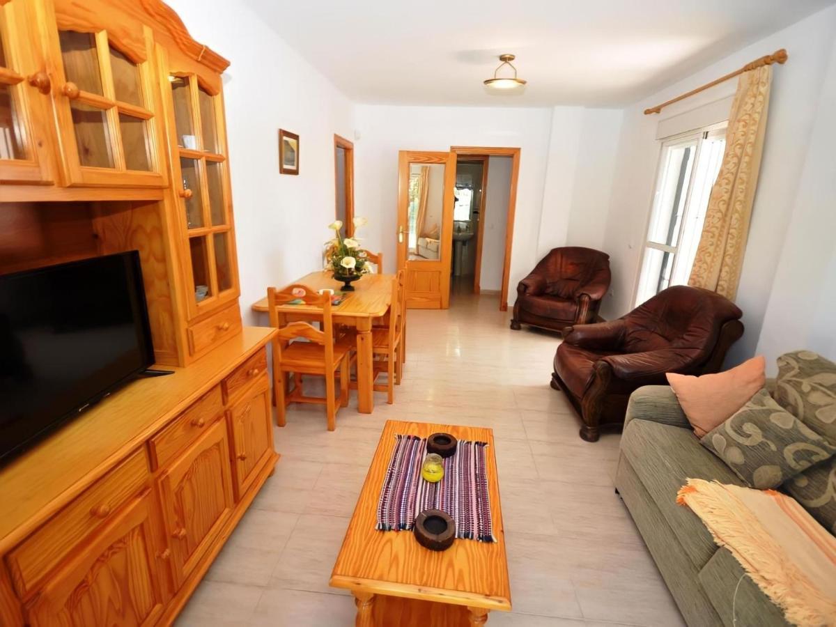 קוניל דה לה פרונטרה Apartamento Junto Al Mar Piscina Solo Familias מראה חיצוני תמונה